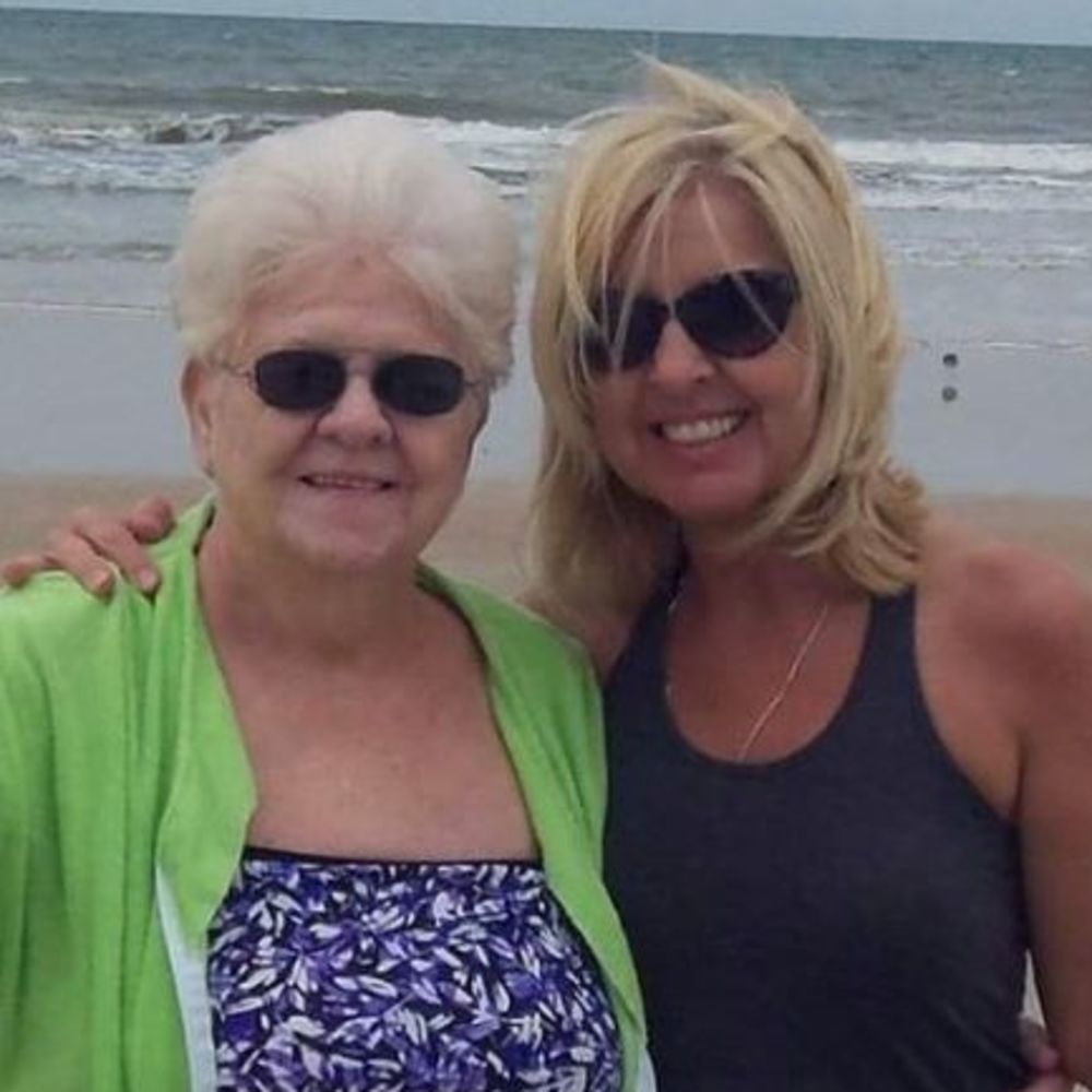 Meet your Posher, Loretta